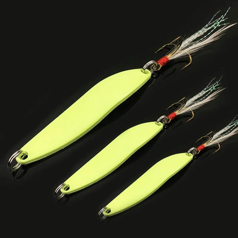 1Pcs Luminous Spinner Spoon Metal Lures 5g 7g 10g 13g Feather Treble Hook Artificial Bait For Bass Trout Pesca Fishing Tackle