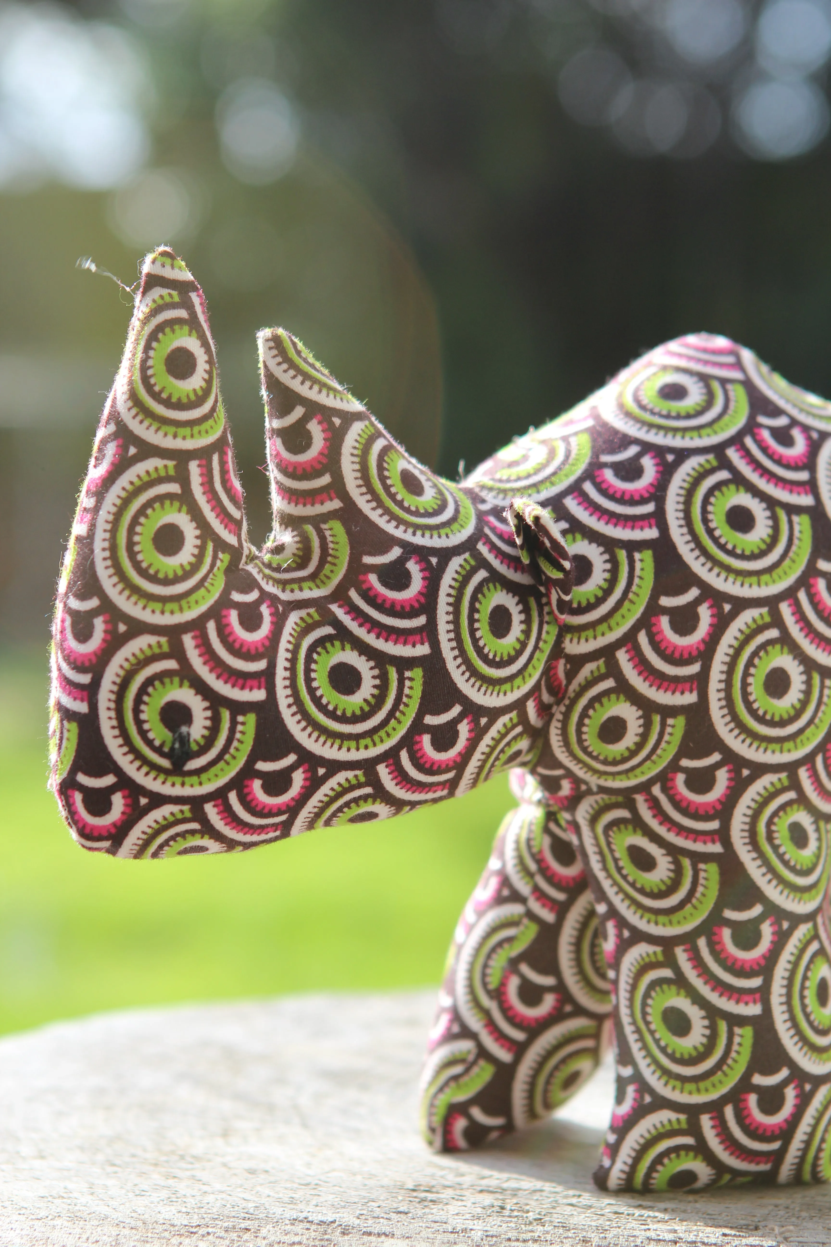 African Animal - Pink & Green Rhino