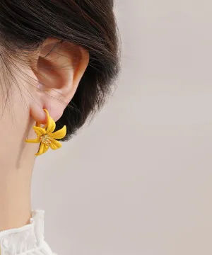 Beautiful Yellow Asymmetricar Lily Floral Stud Earrings FA338