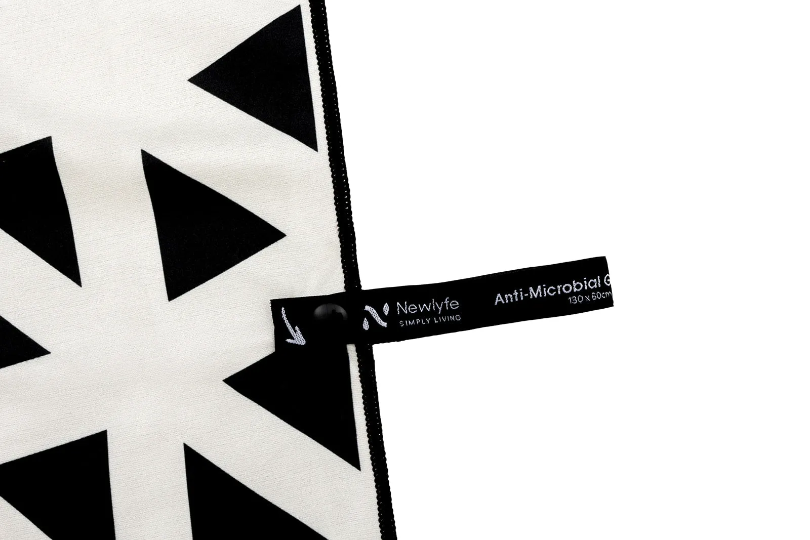 Black/White Gym Towel & Pouch