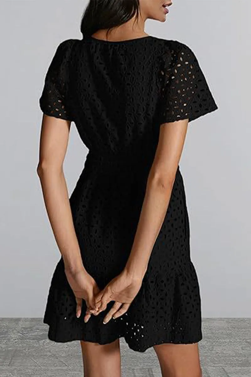 Bonnyshow Elegant Solid Lace Hollowed Out V Neck A Line Dresses
