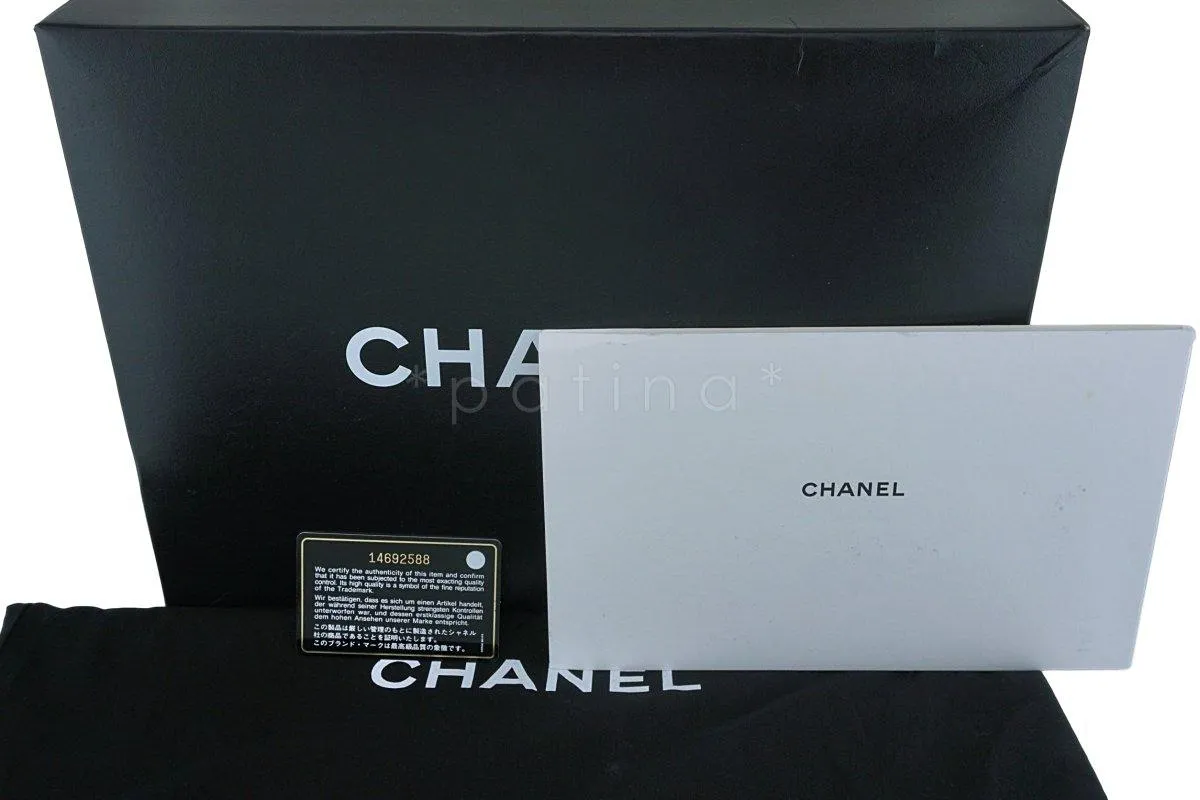 Chanel Black Caviar Jumbo 2.55 Classic Double Flap Bag GHW