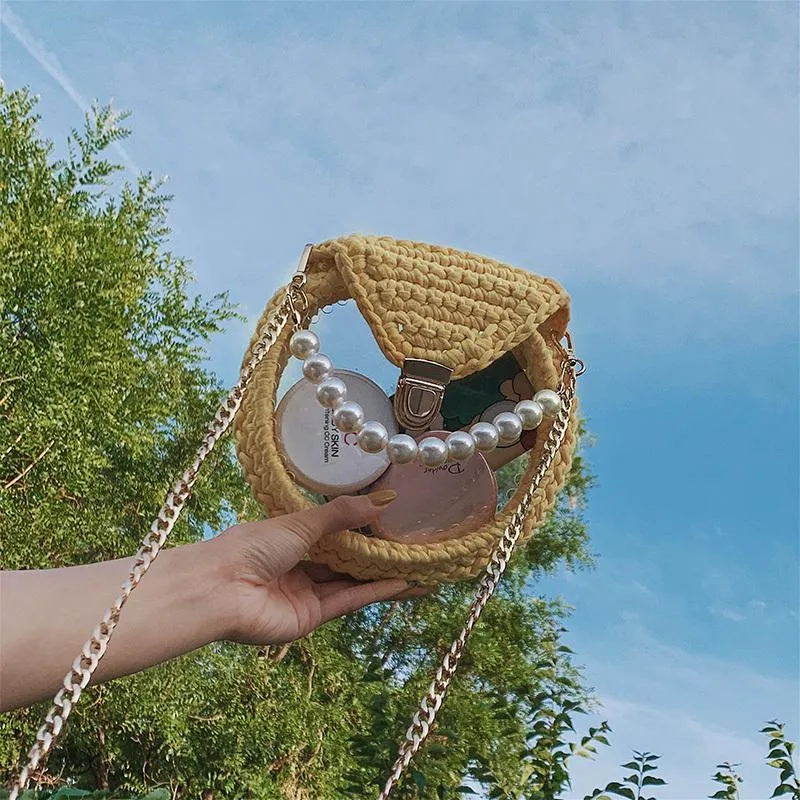 Cute Round Blue(Flap) Crochet Crossbody Purse PMMA Crochet Shoulder Round Handbag for Girl Circle Crochet Crossbody Purses