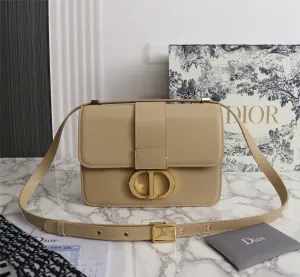 DR273 30 Montaigne Bag / 9.5 x 6.5 x 3 inches