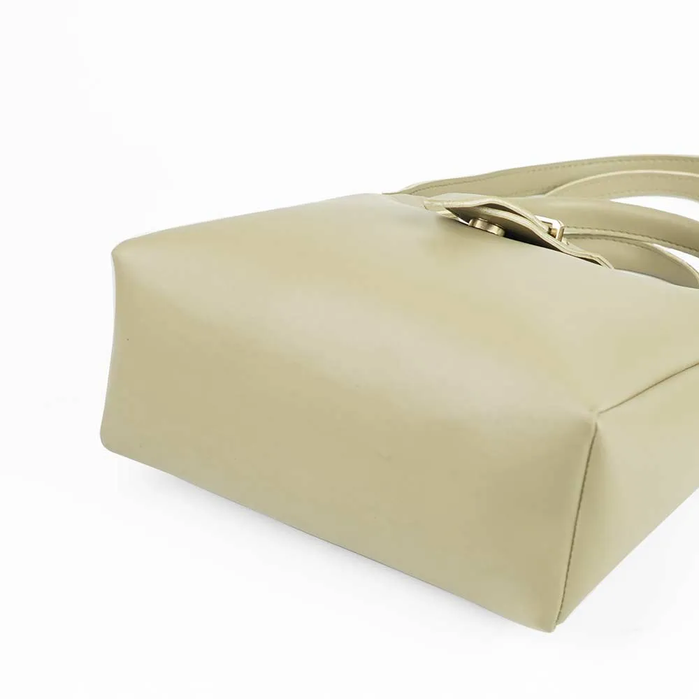 Emerald Bag with Flap Beige