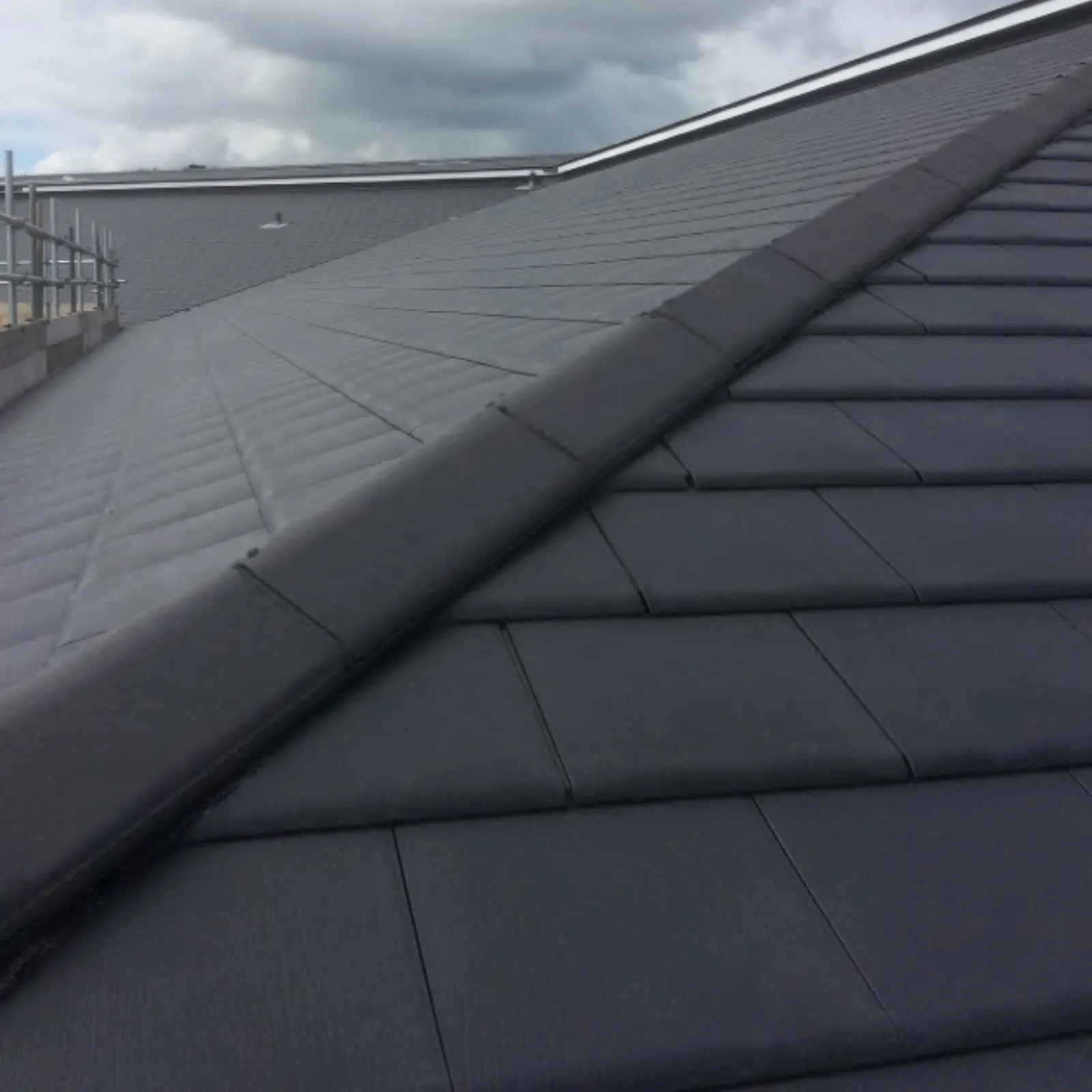 Envirotile Slate Hip Cap - 425mm x 165mm