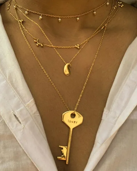 Hail Pearl Choker Necklace
