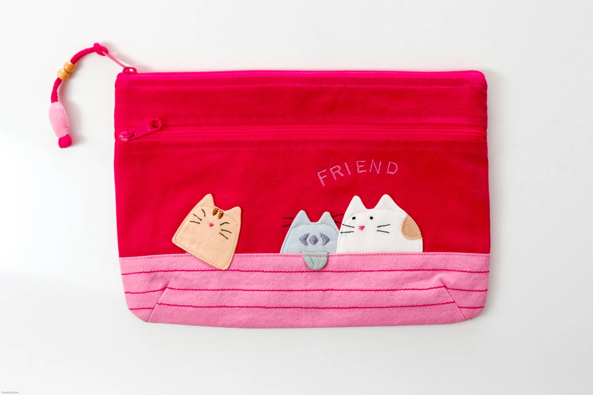 Hikosen Cara Cat Pouch
