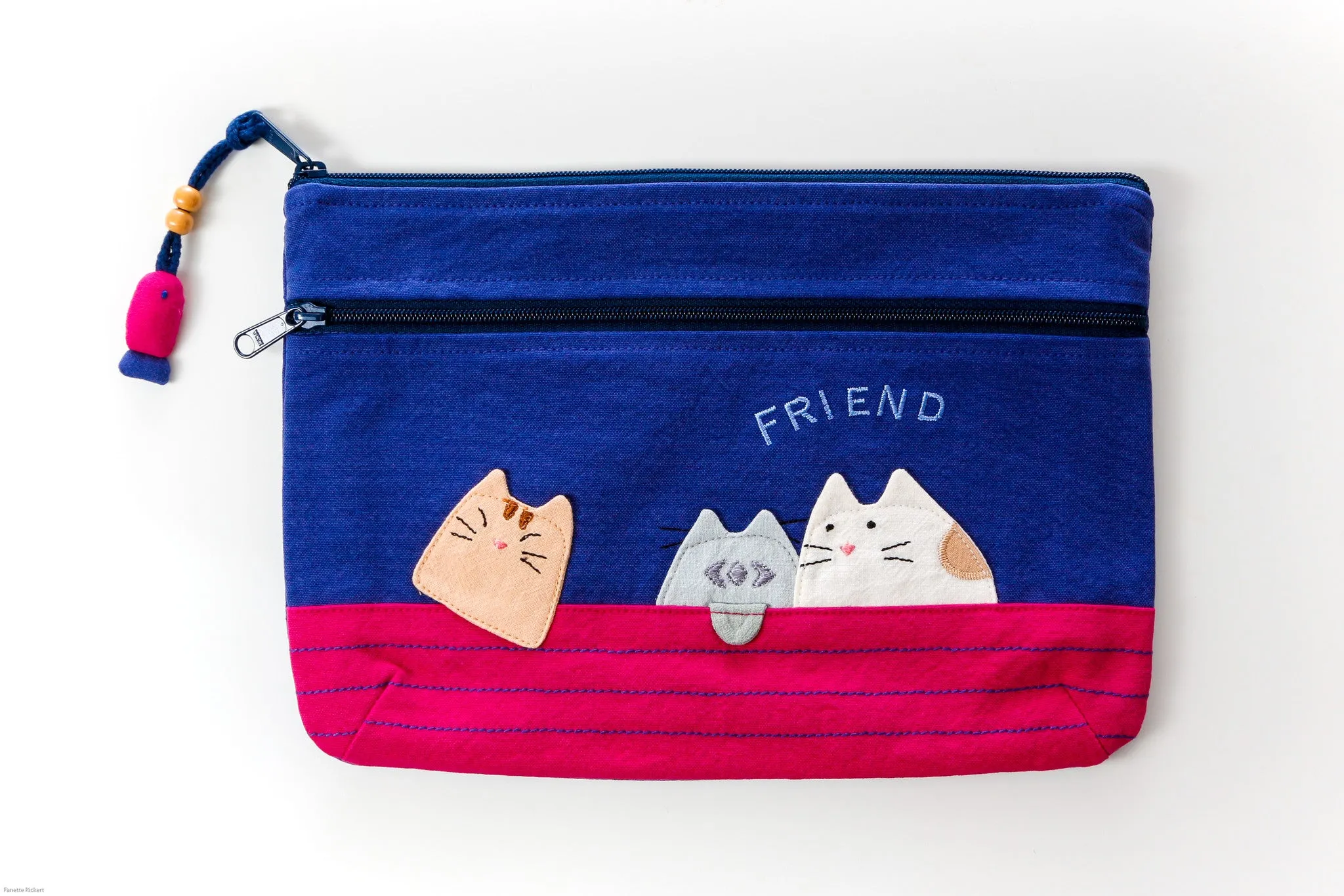 Hikosen Cara Cat Pouch