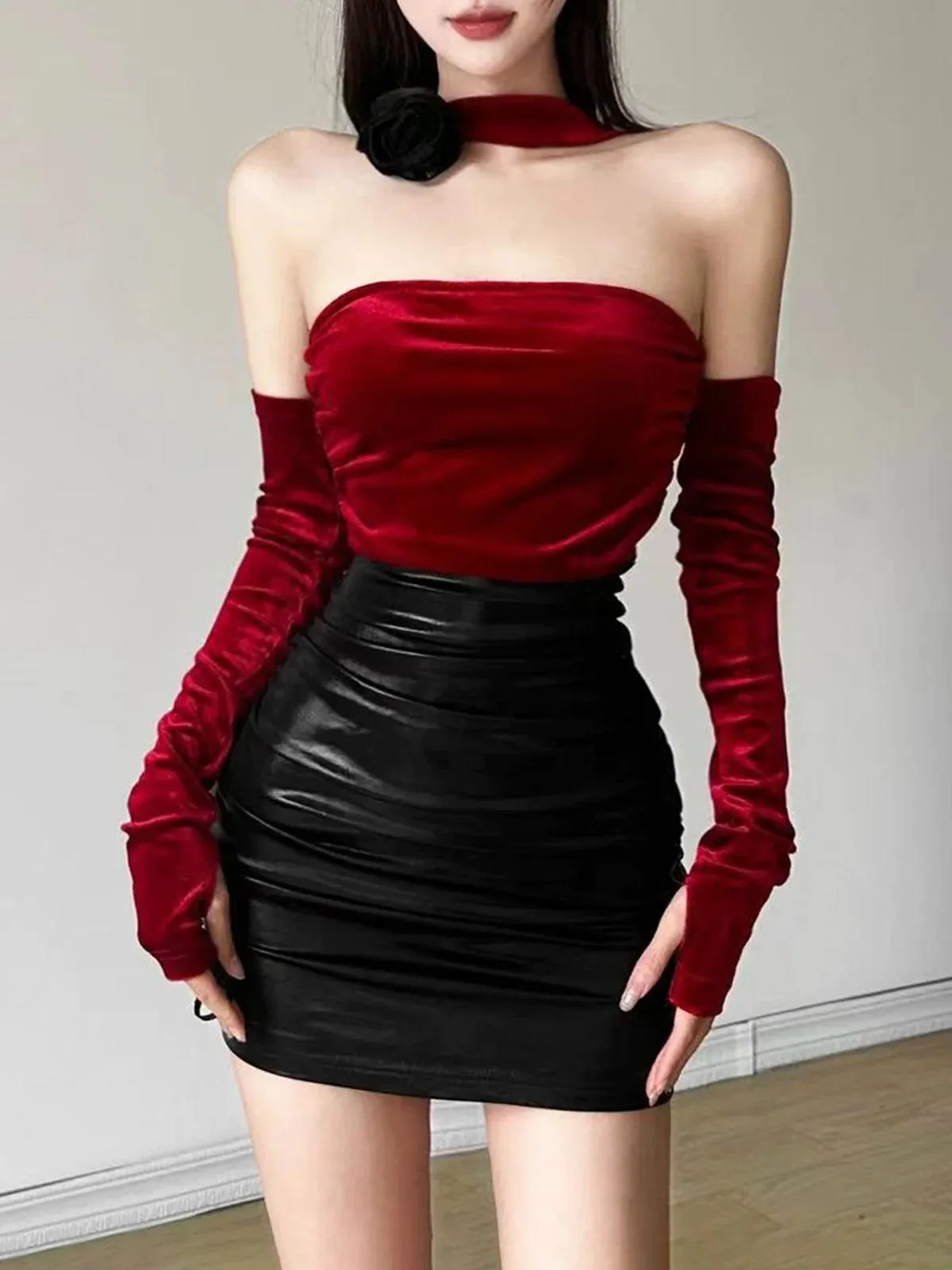 Kliou Color Contrast Patchwork Dress: Elegant Halterneck Style for Women
