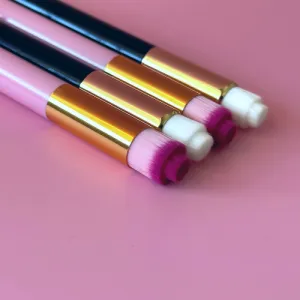 Lash Cleansing Brush