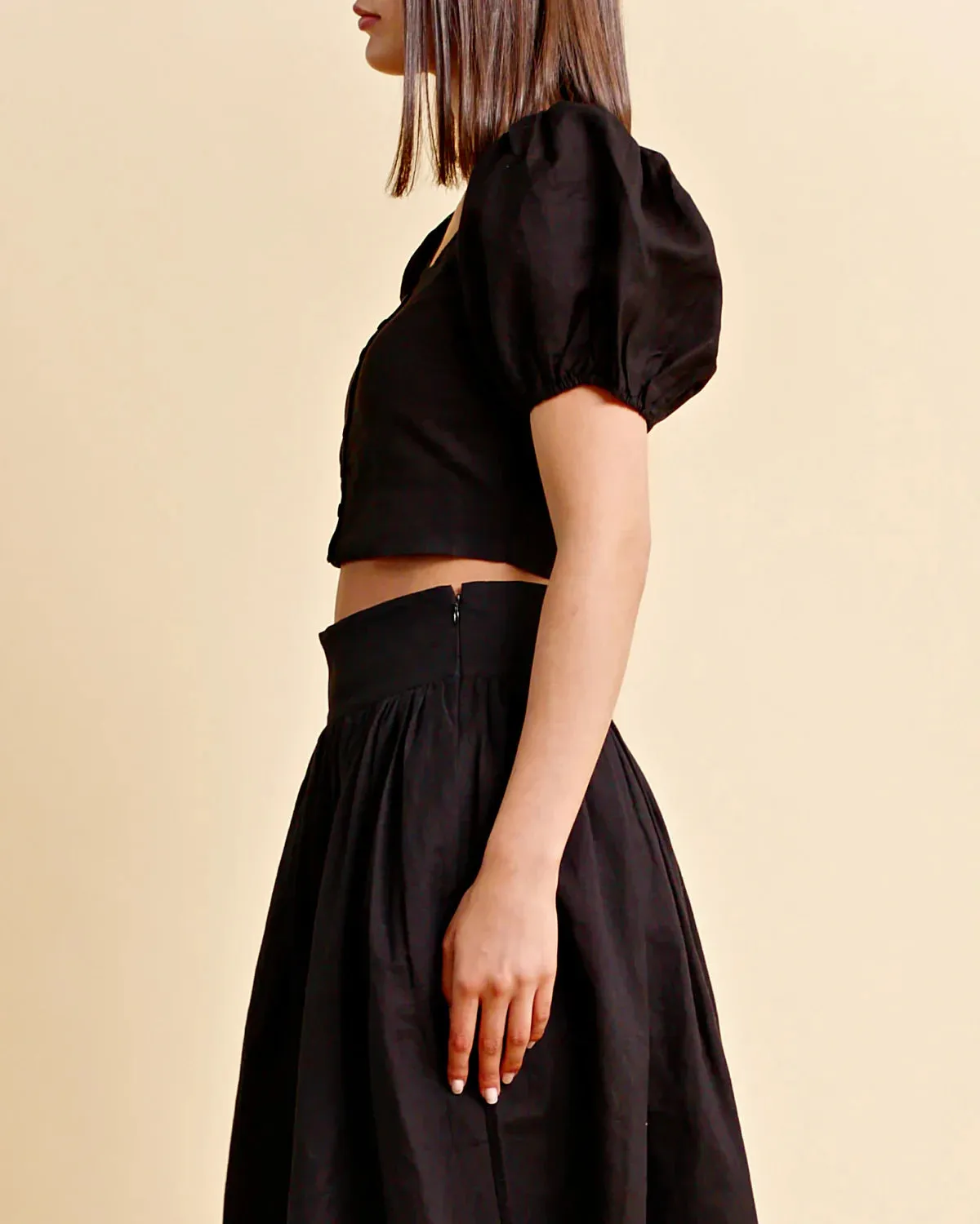 LINEN TOP