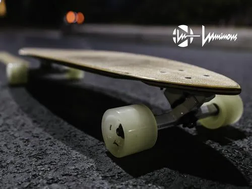 Luminous FR Skates Skateboard Longboard 70mm 85a