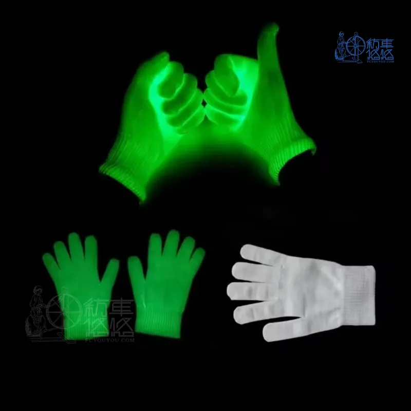 Luminous staple fiber yarn