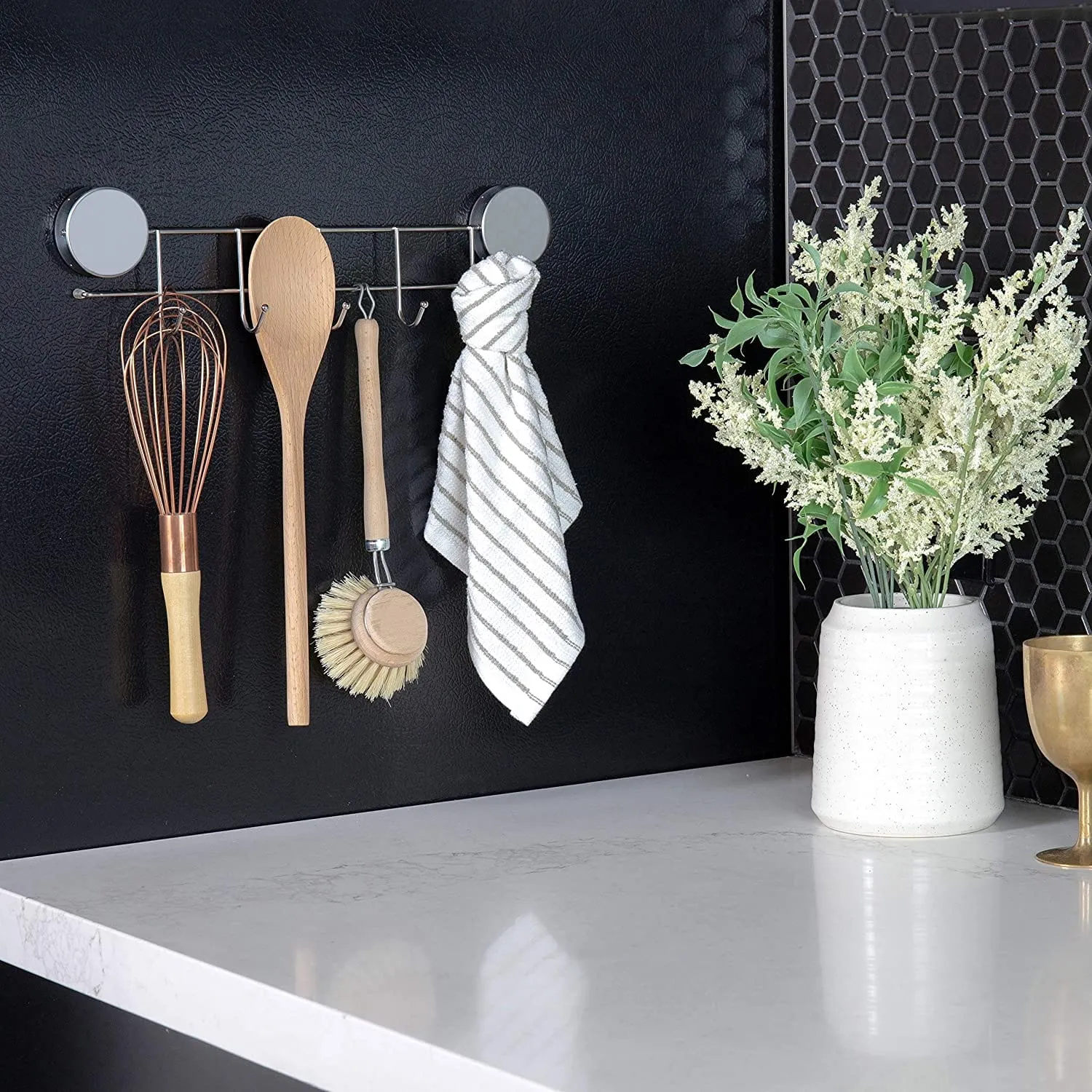 Magnetic Hook Rack by Better Houseware