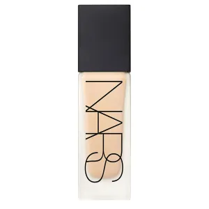 Nars All Day Luminious Weightless Foundation # Light 3 Gobbi 30Ml