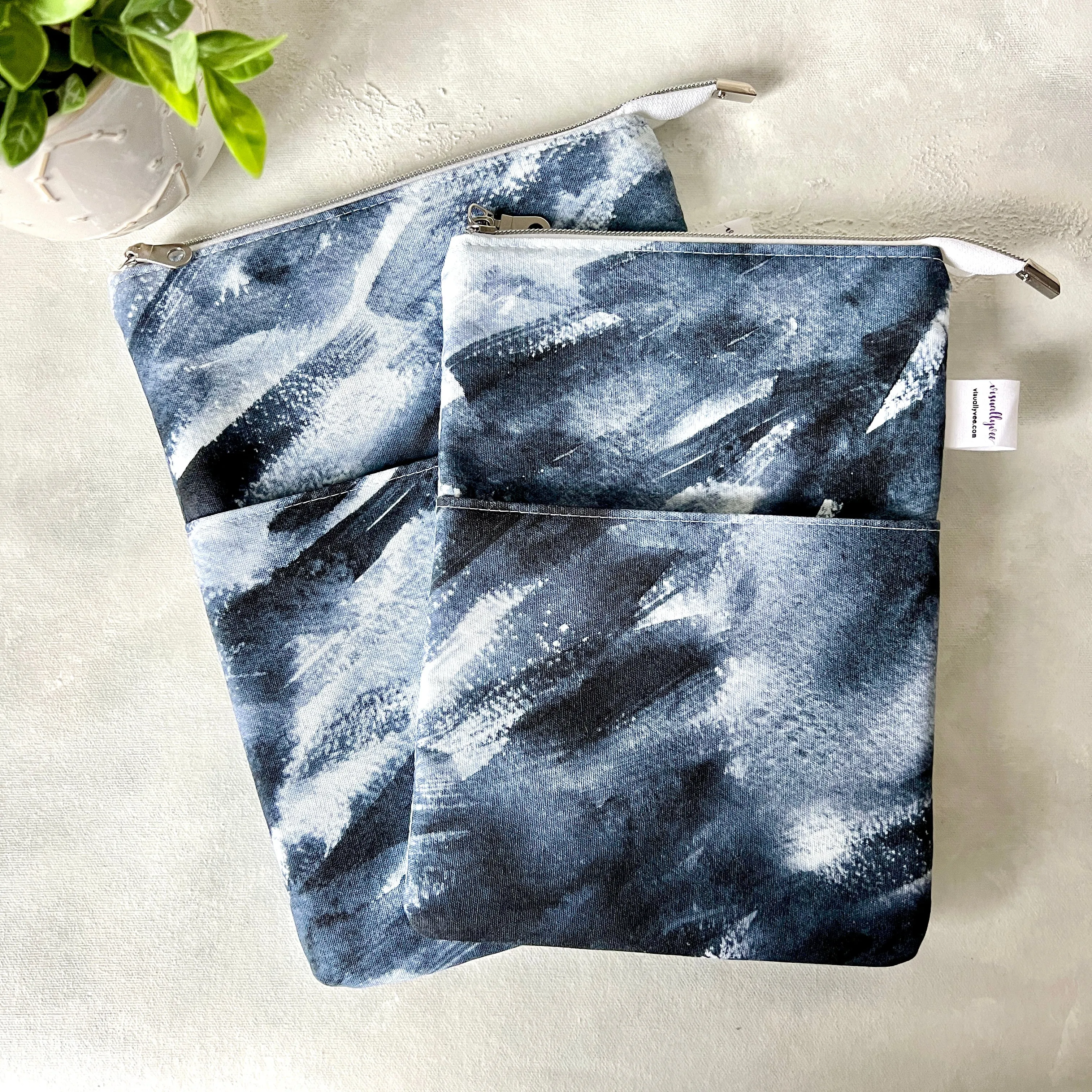 Navy Brush -  Zippered Book Sleeve