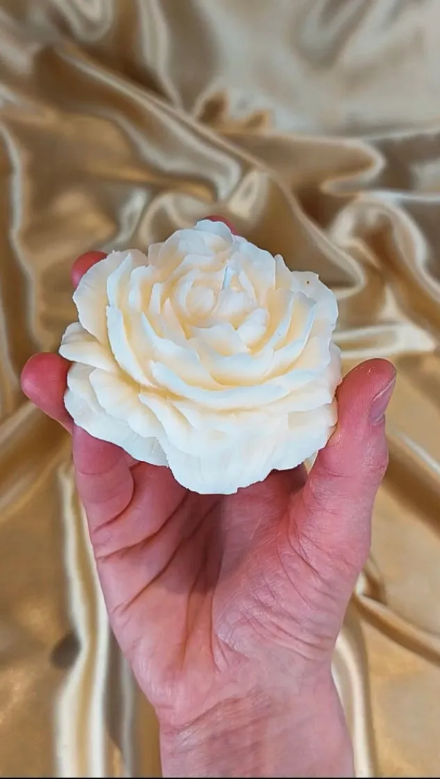 Peony Flower  Soy Wax  Aesthetic Home Decor Candle, Decorative Candle, Blooming Floral, Nature-inspired Decor, Romantic Candlelight, Blossom-themed Candle