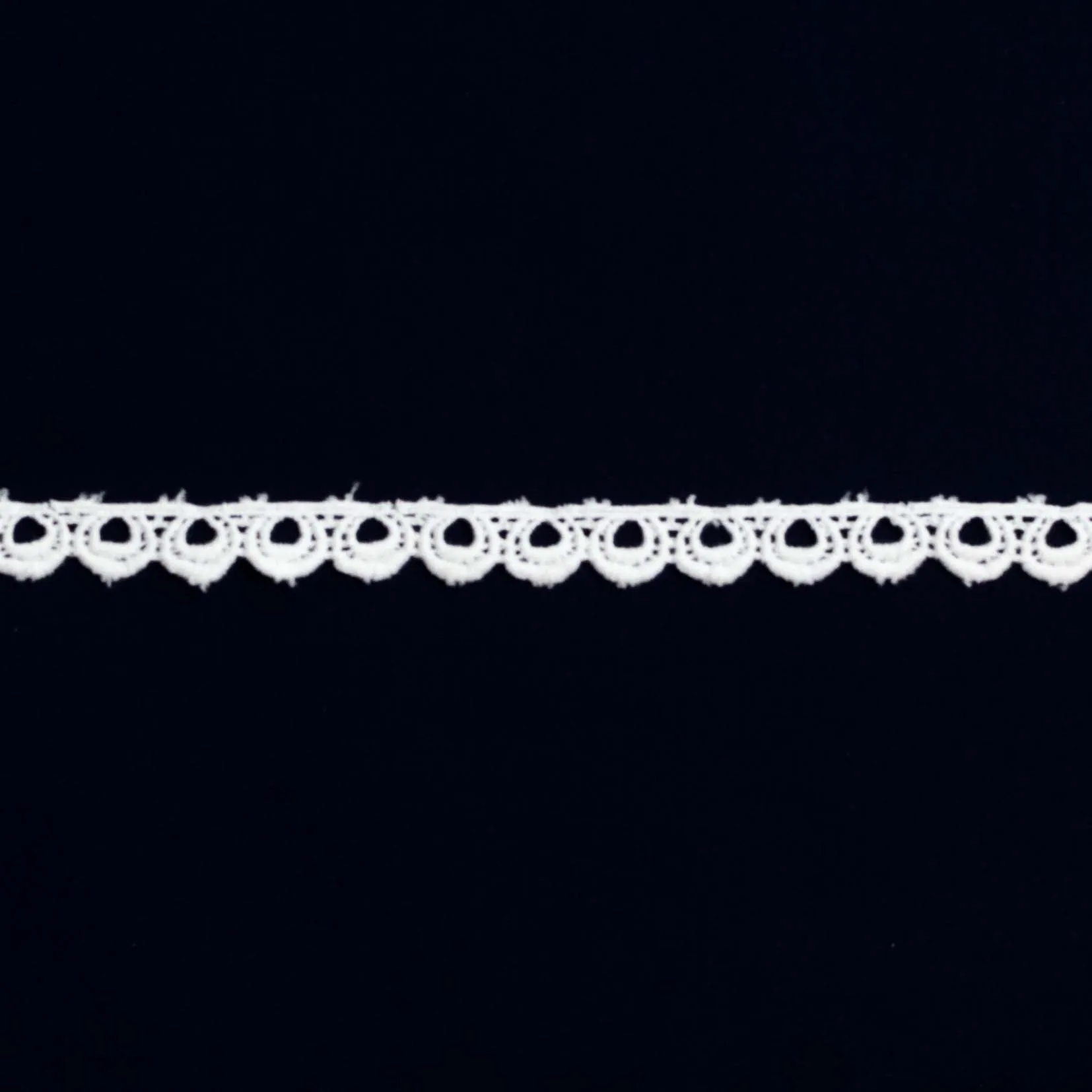 Portuguese Edging White