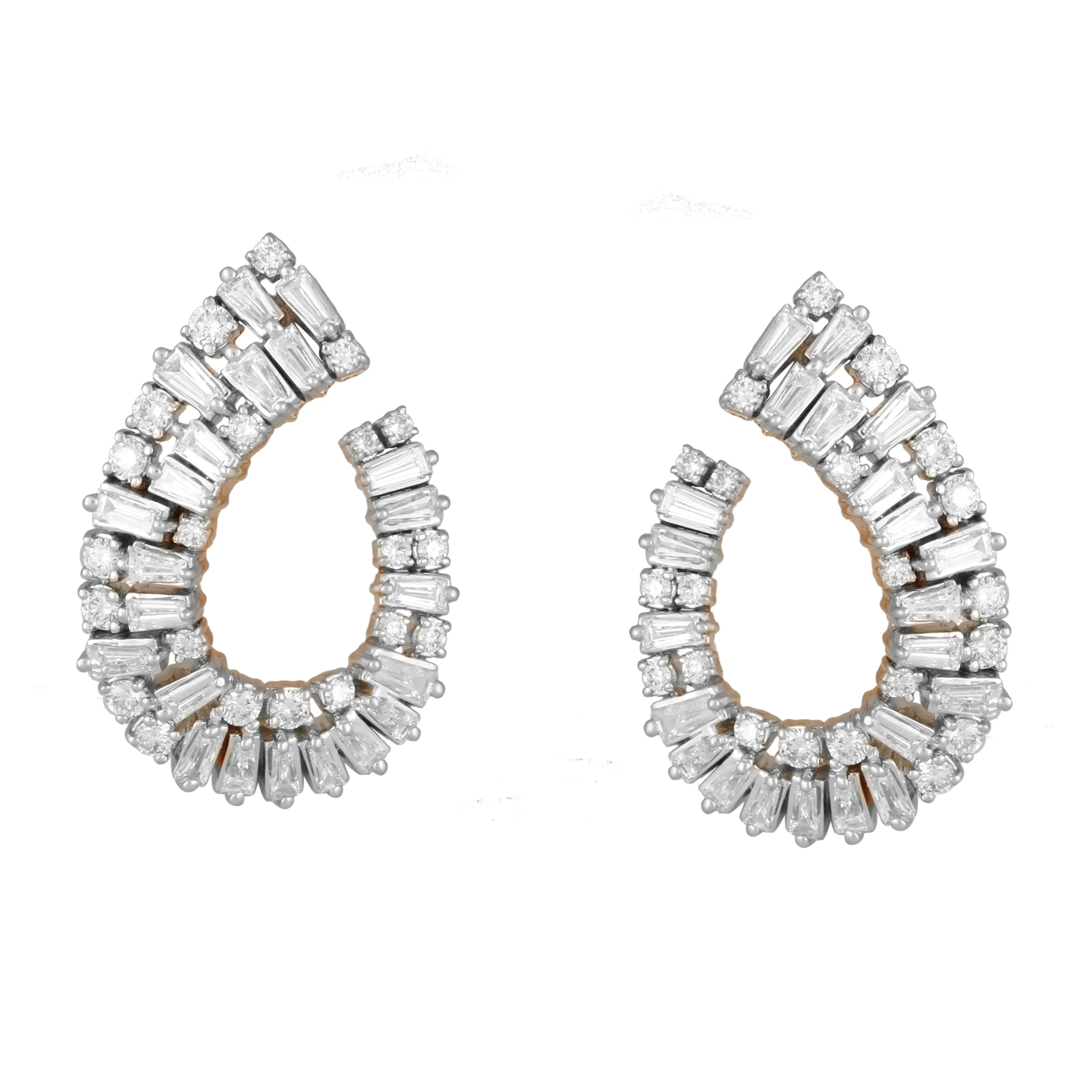 Regalia Elevate Diamond Earrings