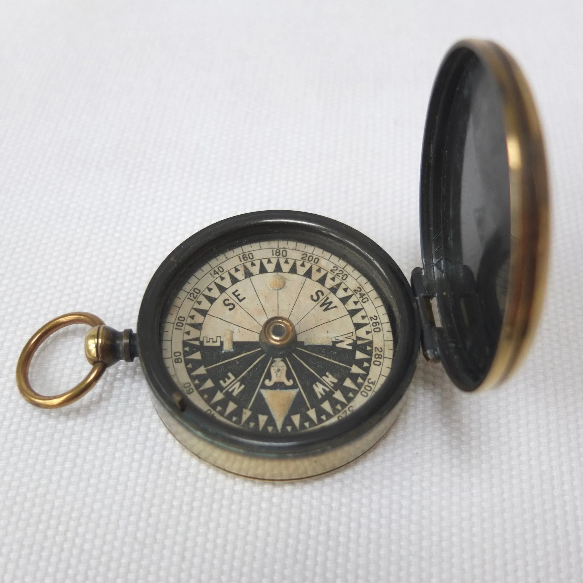 Singer's Luminous Compass, F. Barker & Son c.1875