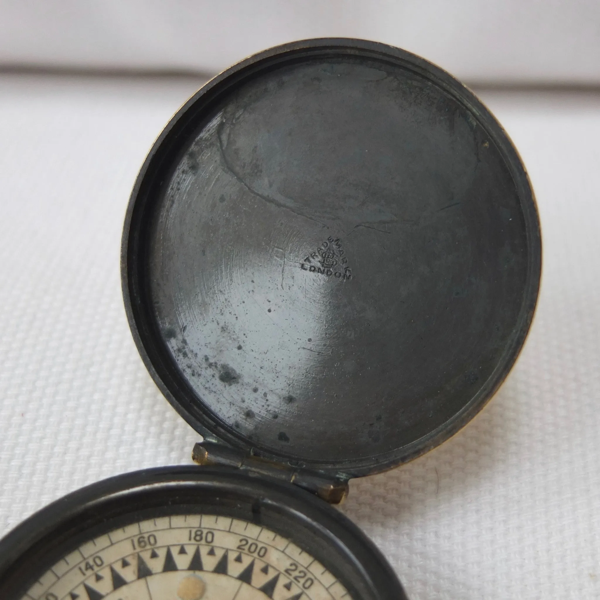 Singer's Luminous Compass, F. Barker & Son c.1875