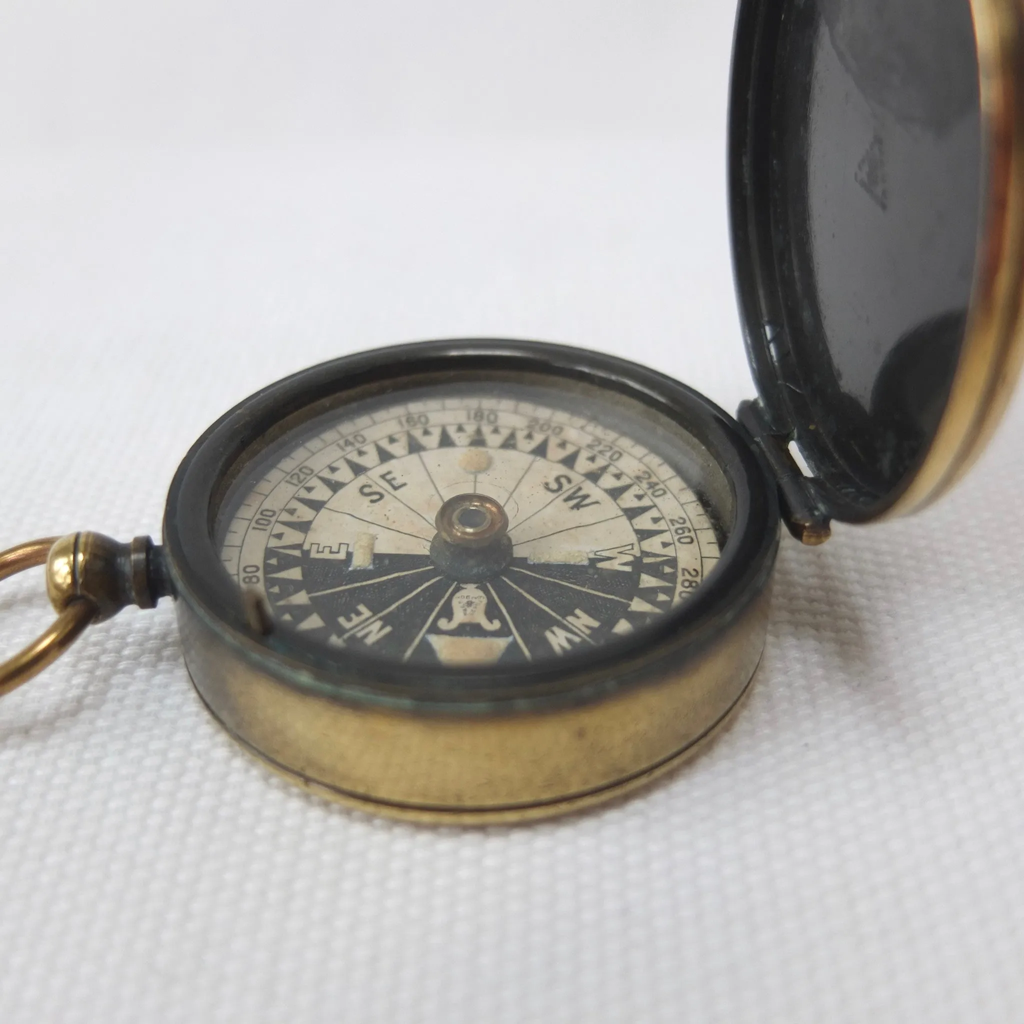 Singer's Luminous Compass, F. Barker & Son c.1875