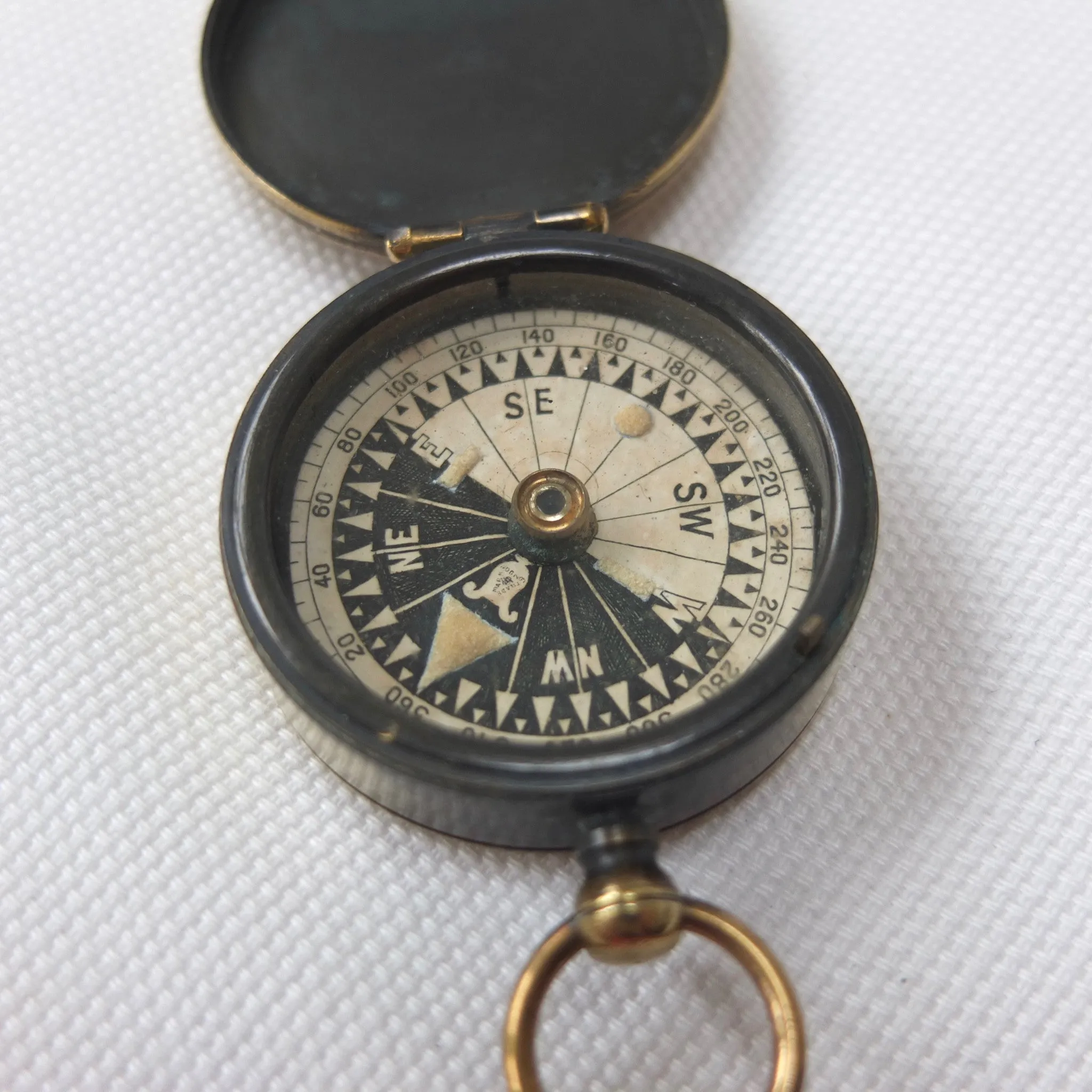 Singer's Luminous Compass, F. Barker & Son c.1875