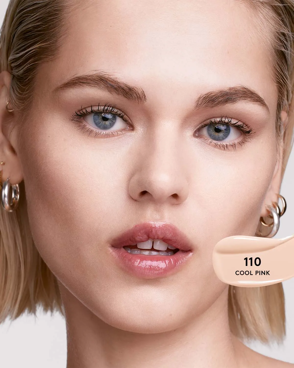 Soft'lit Naturally Luminous Longwear Foundation — 110