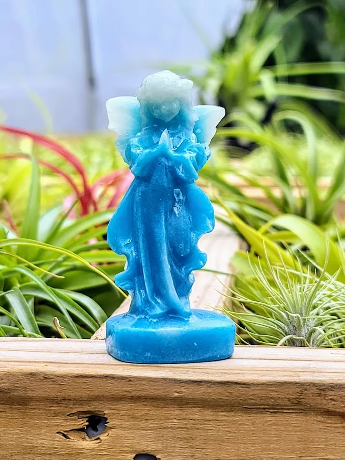 Standing Angel Luminous Carving