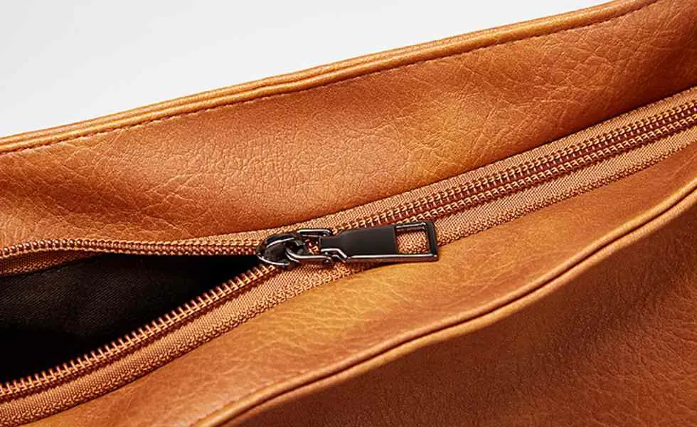 Trendy Faux Leather Shoulder Bag