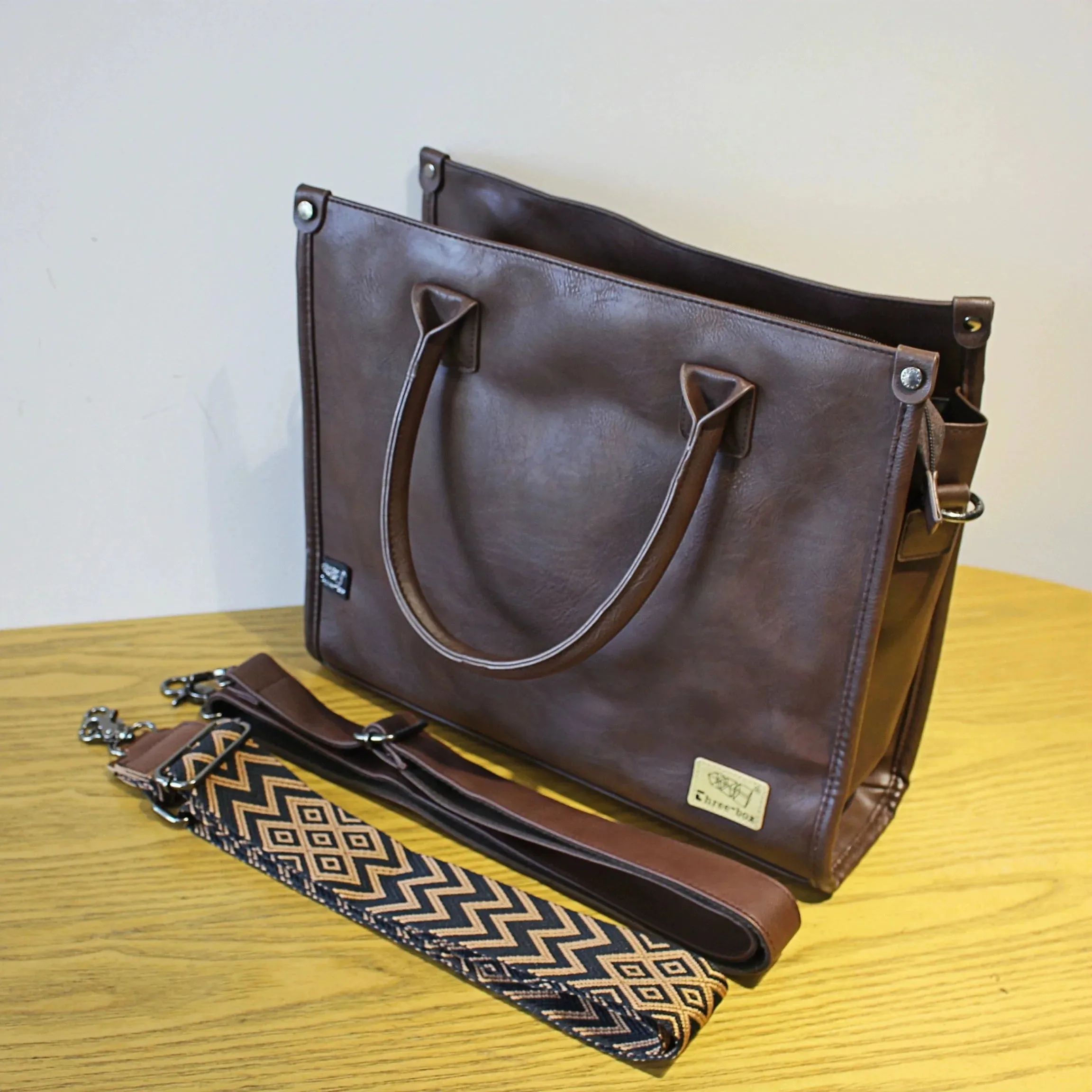 Vvsha  Christmas Gift Adjustable Strap Tote Bag