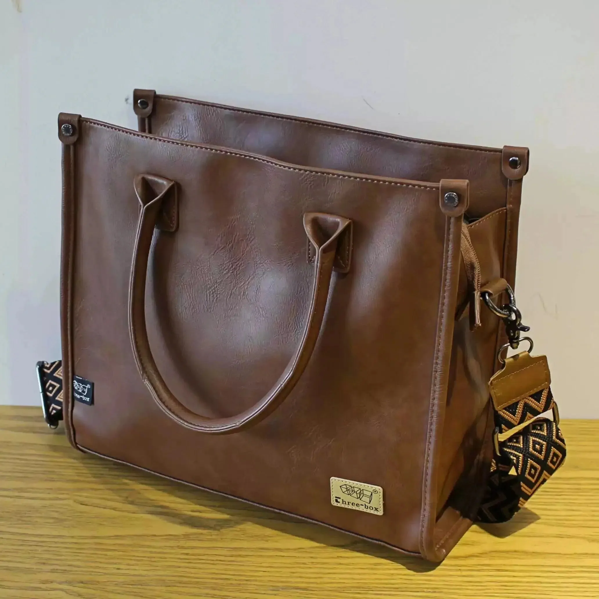 Vvsha  Christmas Gift Adjustable Strap Tote Bag