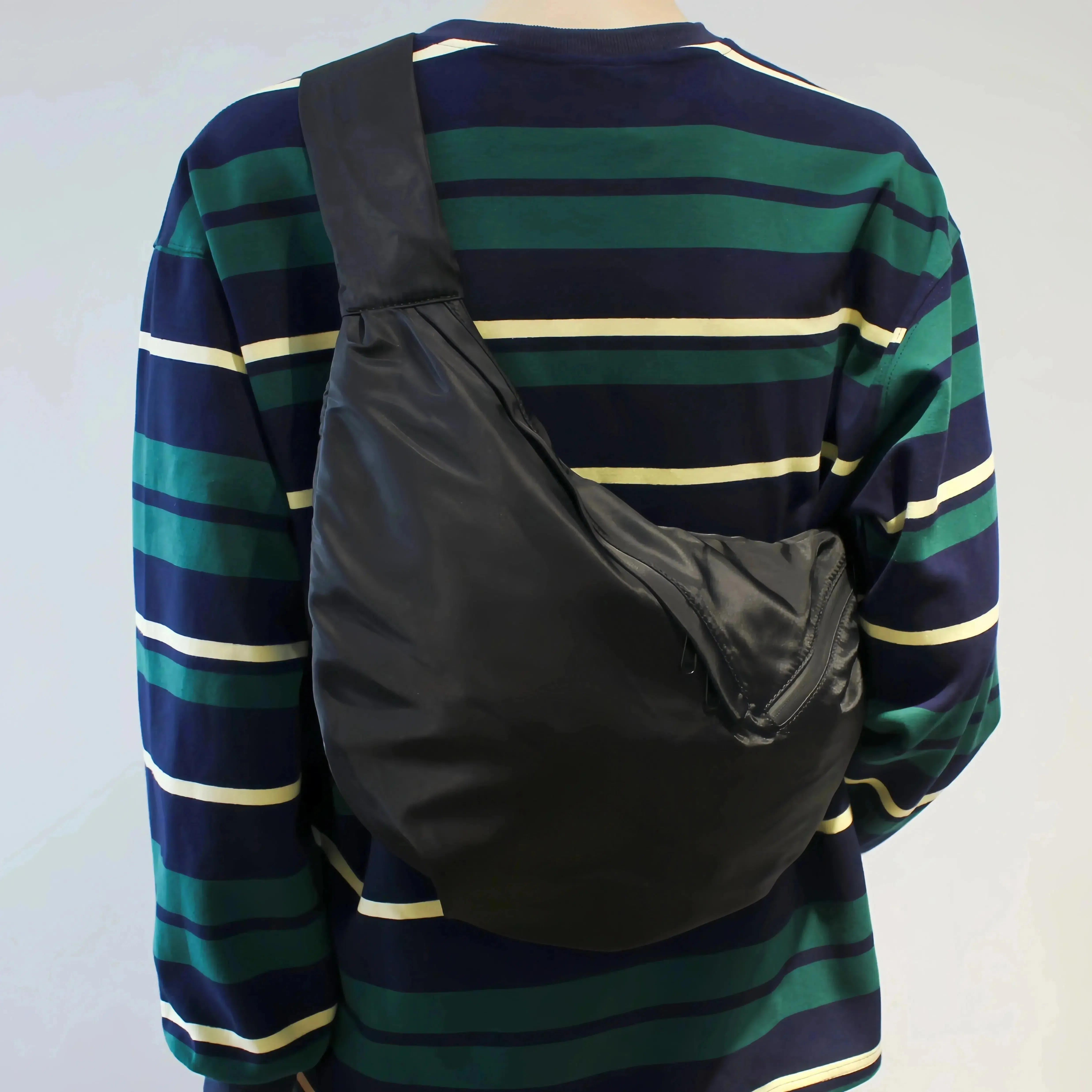 Vvsha  Christmas Gift Ergonomic Crossbody Sling Bag